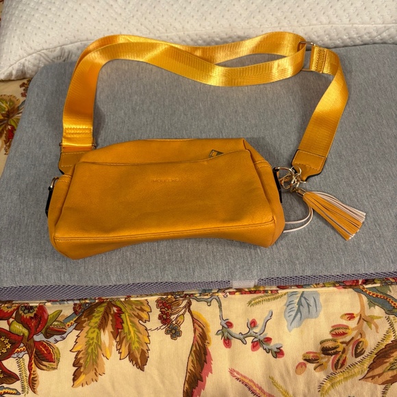 Roulens Bag - Picture 1 of 9